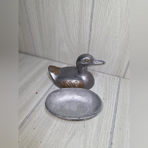 Vtg 1960s Pewter & Brass Duck Trinket Dish Bird Figurine Silver & Gold Jewlery - Picture 5 of 7